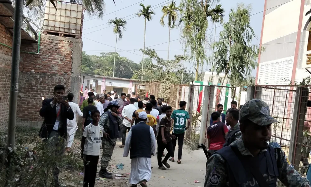 আনোয়ারায় দুই প্রার্থীর সমর্থকদের মধ্যে সংঘর্ষ, আহত ৬