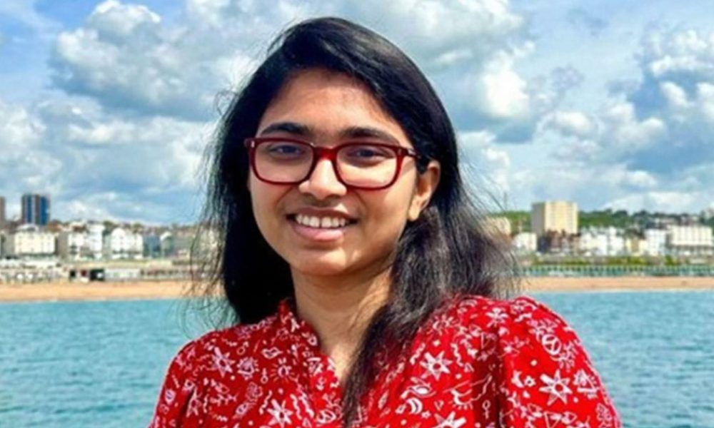‘আমি মারা যাইনি’, ফেসবুক পোস্ট ভাইরাল তাসনিম জারার
