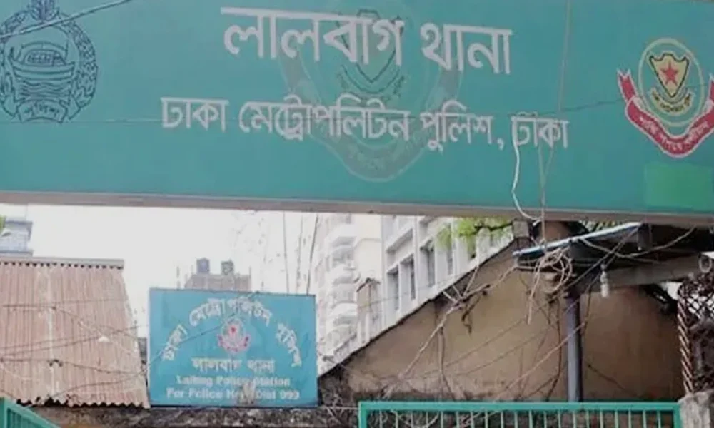 ভূমি অফিসে দালাল চক্রের তথ্য নেওয়ায় সাংবাদিককে হত্যার হুমকি